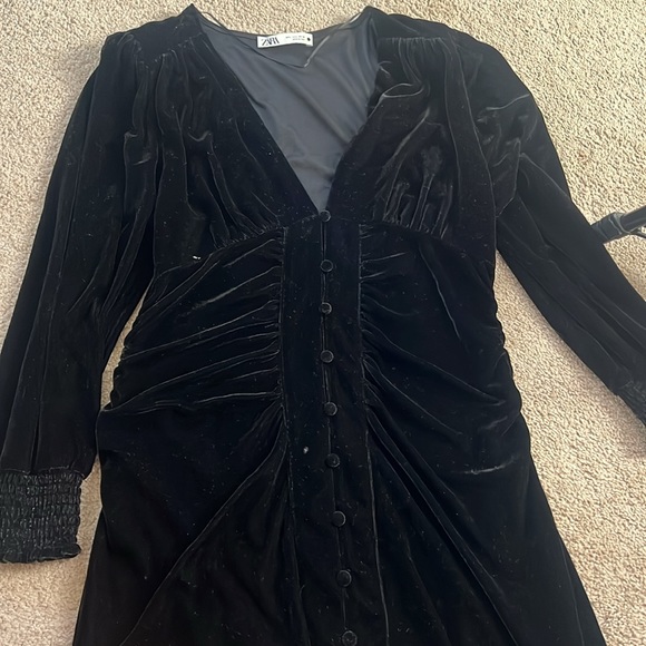 Zara Velvet Button Long Sleeve Shoulder Pad Dress - Picture 6 of 14